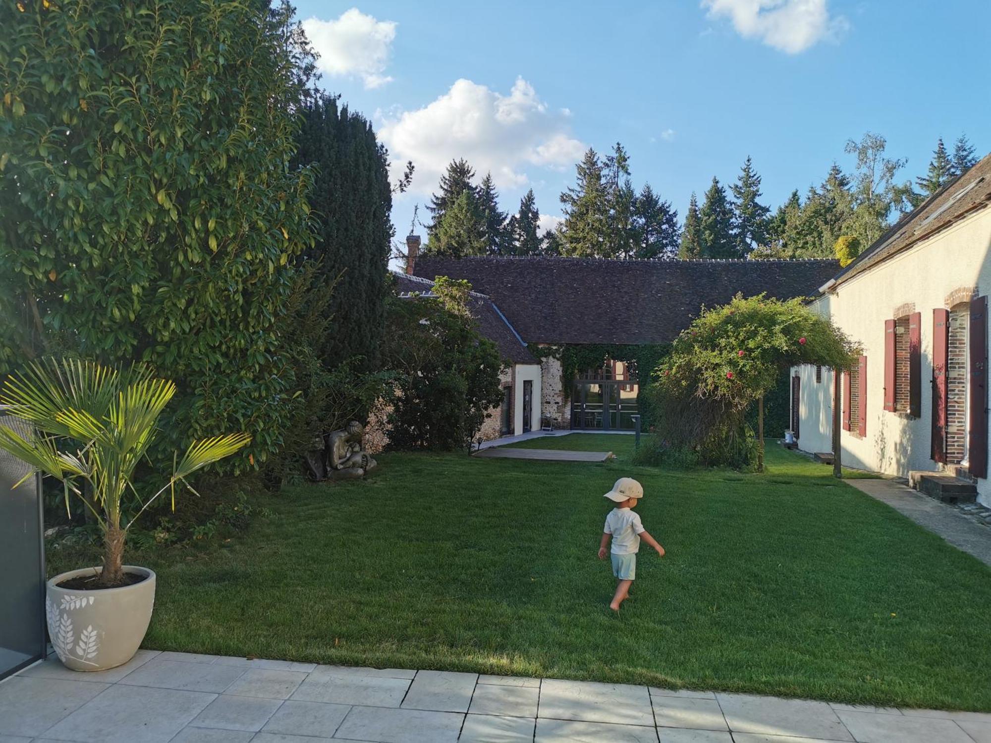 Domaine De Tardais, Ideal Famille Avec Piscine Et Nombreux Loisirs Senonches Exterior photo